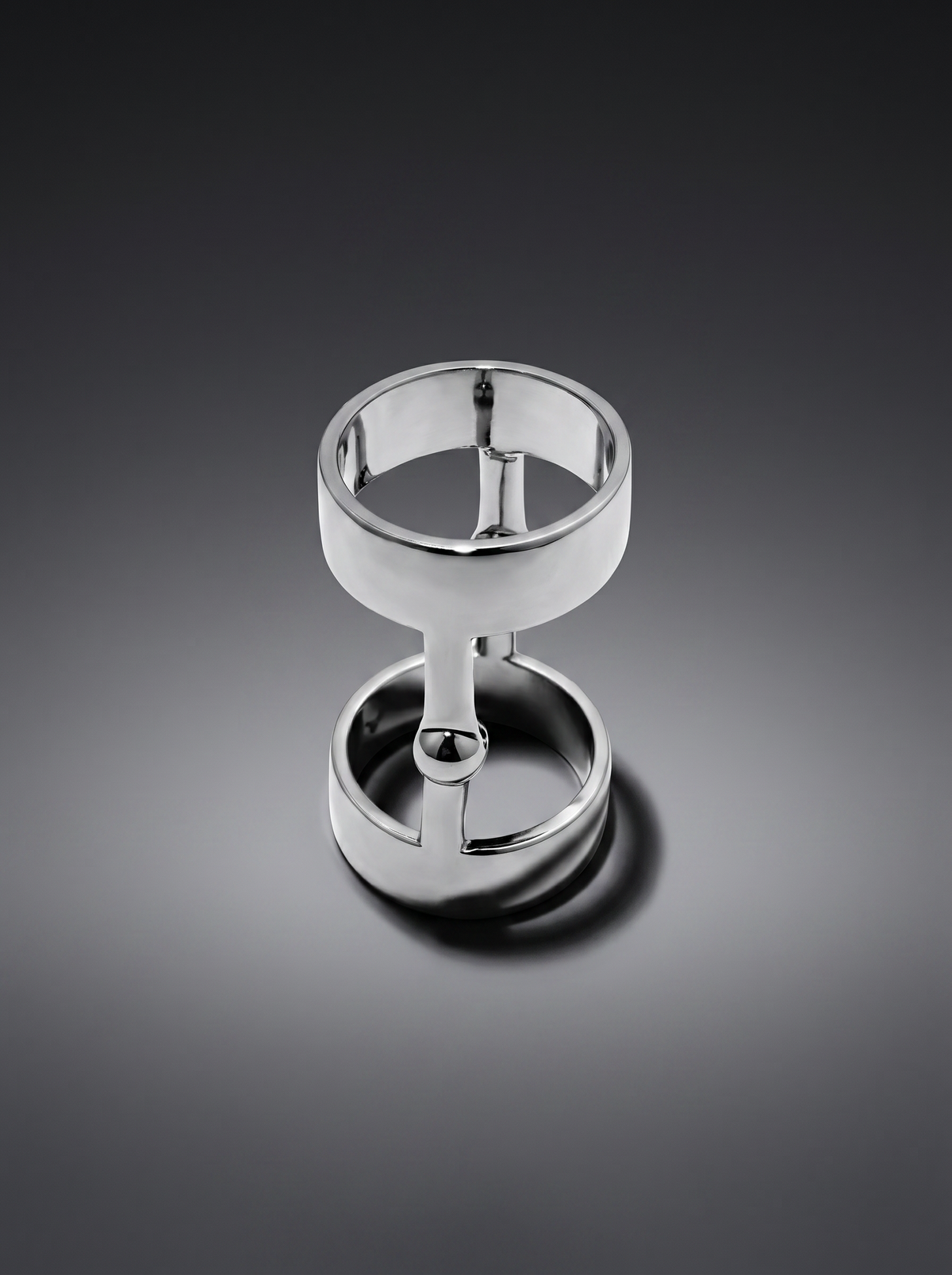 / Gauntlet  / Unisex Knuckle Ring