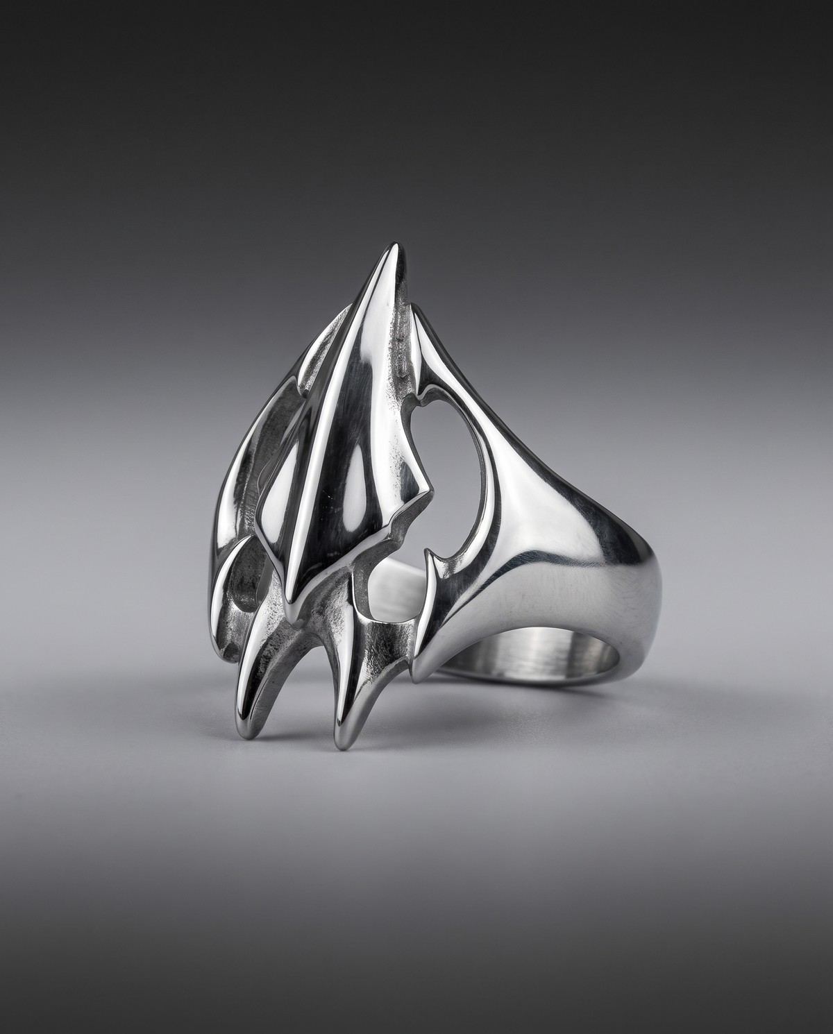 / Arrowhead / Gothic Statement Ring Stainless Steel