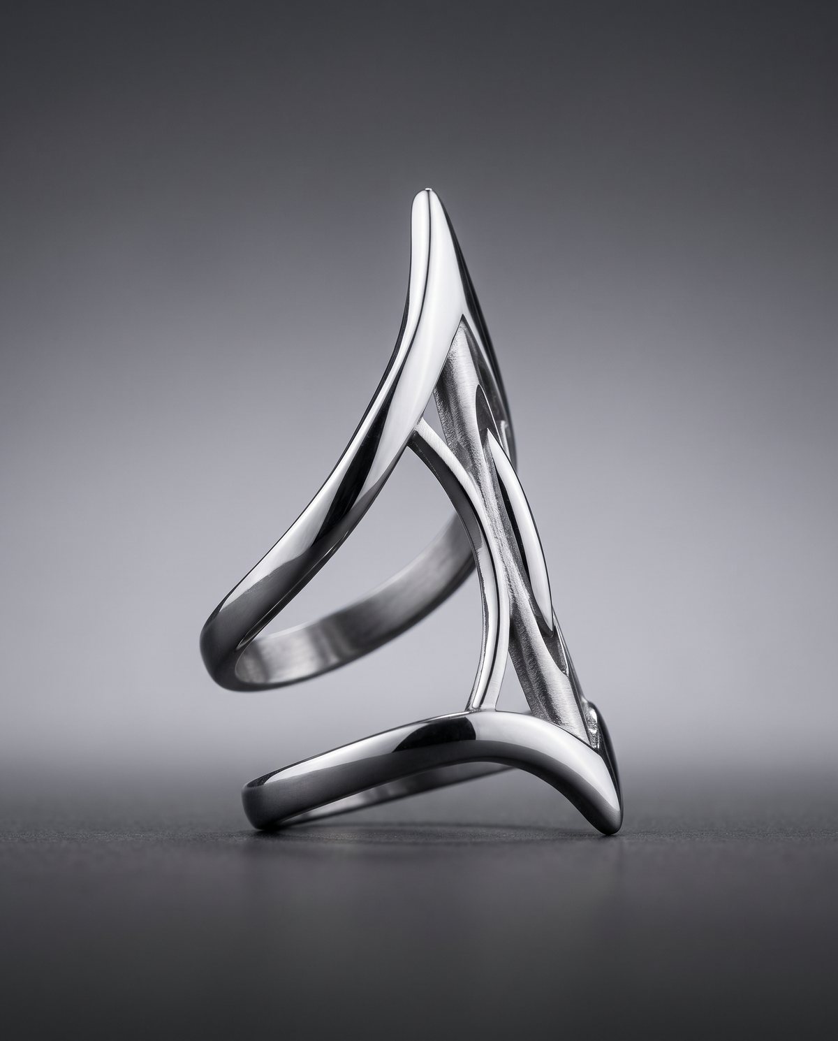 / Thorn / Elongated Gothic Ring Stainless Steel