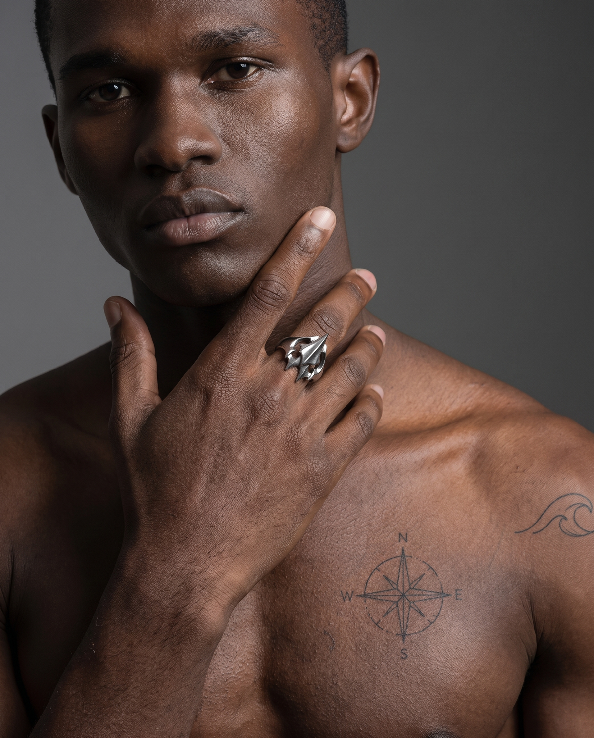 / Arrowhead / Gothic Statement Ring Stainless Steel